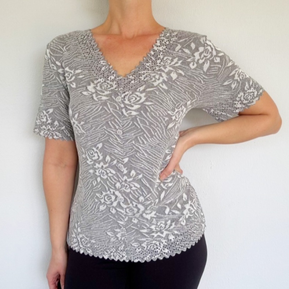 Vintage Belle Amie silver gray textured floral laser cut out trim top size PL